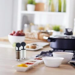 Blomus Salz-und-Pfefferstreuer Livo 63581, Set, Aus Glas / Edelstahl -Küche Fach Geschäft 07d30ae9838c97a4f5ea1e49d66b3ddd771c7be0 salz und pfefferstreuer blomus livo 63581