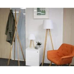 Unilux Schreibtischlampe Katy LED, Holz, Mit Standfuß -Küche Fach Geschäft 4d64038681d7451a4ae538e907b67357f11828d3 schreibtischlampe unilux katy led