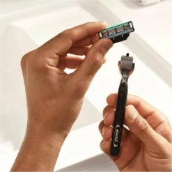 Gillette® Gillette Rasierklingen Mach3, Für Herren, 25 Stück -Küche Fach Geschäft a21866c035e4b3060412b7ee3c601b2540e961e1 rasierklingen gillette mach3